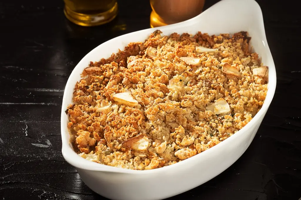 Bacalhau com broa e espinafres